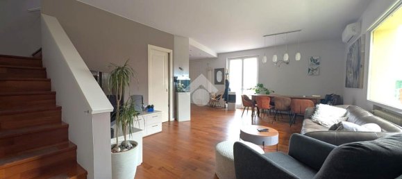 3-Zimmer Villa in Cavernago, Italy, Nr. 232986 8