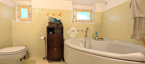 3-Zimmer Villa in Cavernago, Italy, Nr. 232986 26