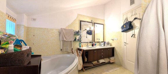 3-Zimmer Villa in Cavernago, Italy, Nr. 232986 21