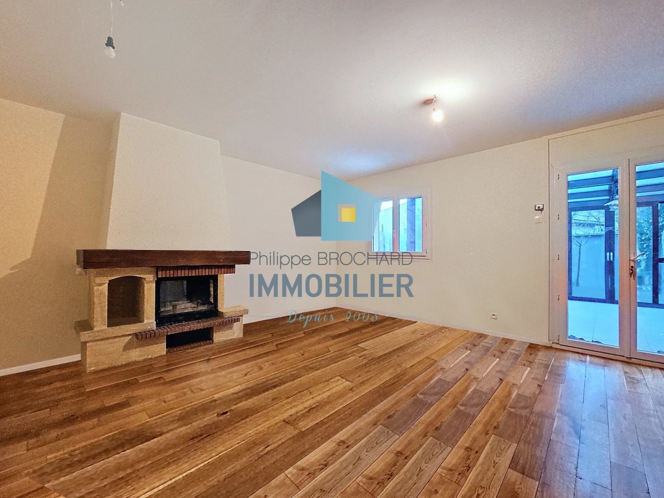 Casa de 8 divisões em Aulnay-sous-Bois, France N.º 170816