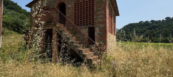 4 غرف نوم منزل في Vinci, Italy رقم 318121 7