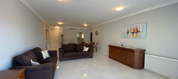 Apartamento de 3 dormitorios en Pyrgos, Cyprus No. 768 2