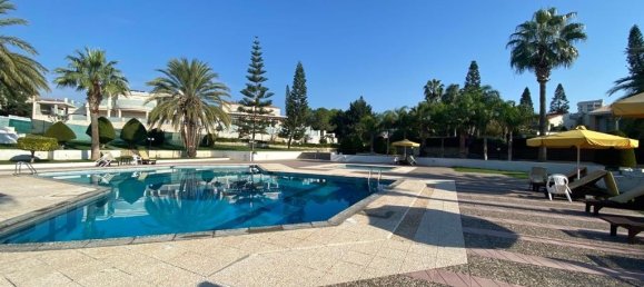 Apartamento de 3 dormitorios en Pyrgos, Cyprus No. 768 15