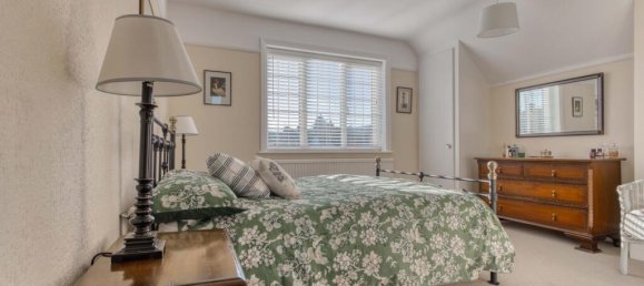 4 bedrooms House in Taunton, United Kingdom No. 13553 5