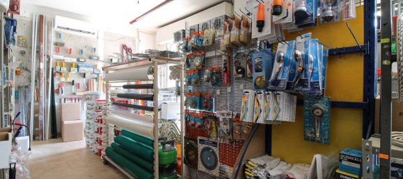 Propriété commerciale à Martinsicuro, Italy 129m² No. 180811 14