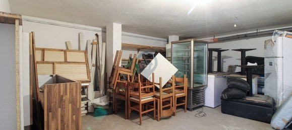 Propriété commerciale à Martinsicuro, Italy 129m² No. 180811 16