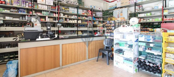 Propriété commerciale à Martinsicuro, Italy 129m² No. 180811 5