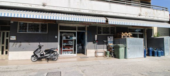 Propriété commerciale à Martinsicuro, Italy 129m² No. 180811 2