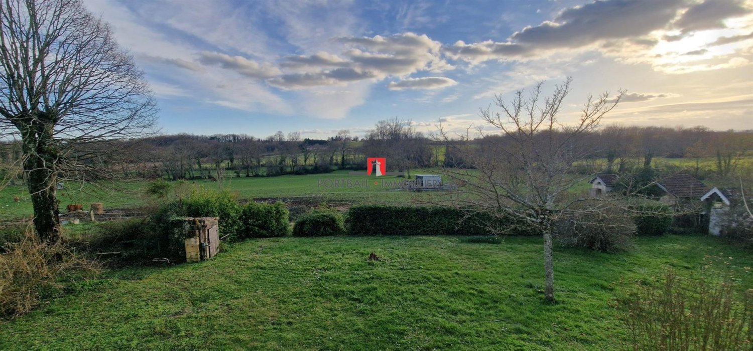 Casa de 13 divisões em Gironde, France N.º 361318