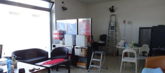 5 rooms Apartment in Broni, Italy No. 122161 6