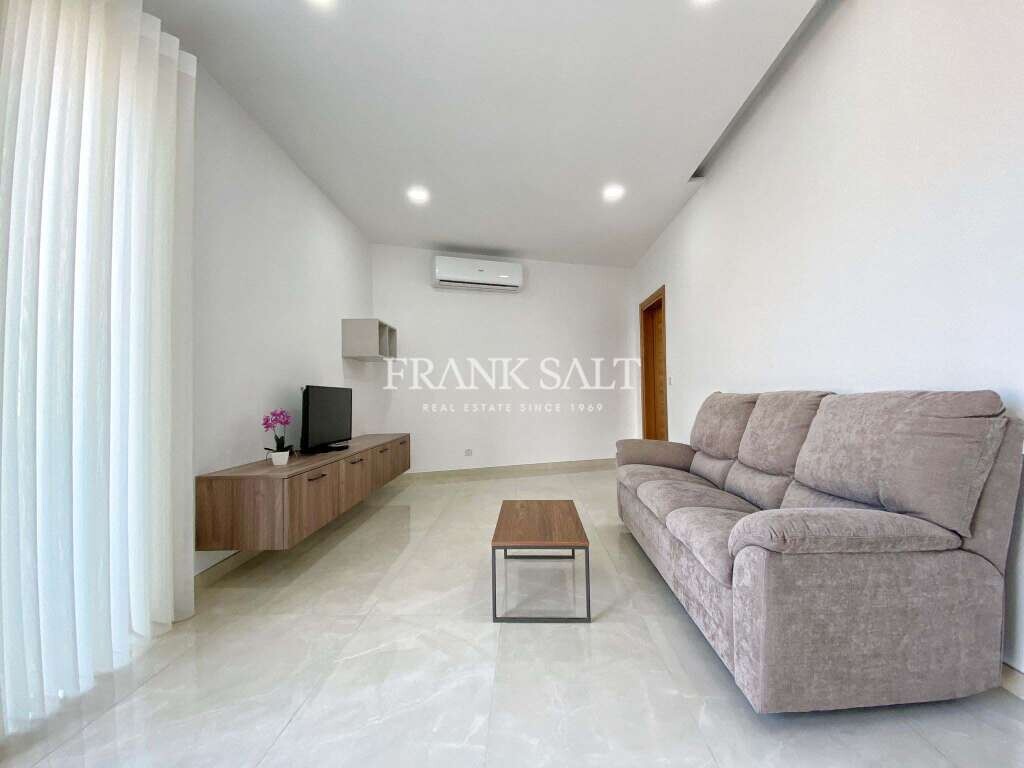 2 bedrooms Penthouse in Marsaxlokk, Malta No. 11106