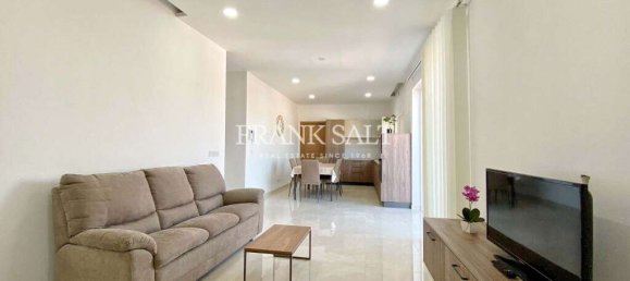 2 bedrooms Penthouse in Marsaxlokk, Malta No. 11106 3