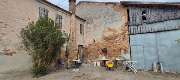 1 bedroom House in Boara Pisani, Italy No. 344897 3