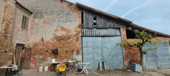 1 bedroom House in Boara Pisani, Italy No. 344897 17