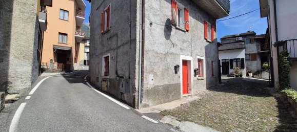 Duplex de 3 divisões em Dubino, Italy N.º 312063 13