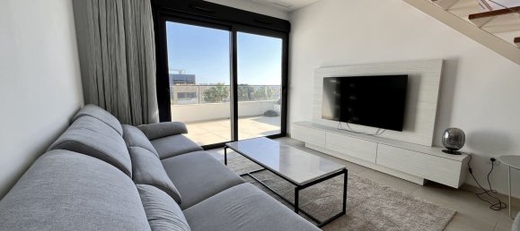2 bedrooms Penthouse in Alicante, Spain No. 188008 18