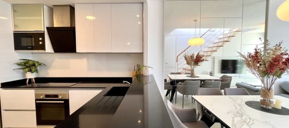 2 bedrooms Penthouse in Alicante, Spain No. 188008 3