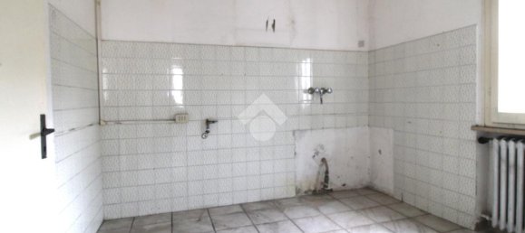 3 Schlafzimmer Haus in Cesena, Italy, Nr. 310072 10