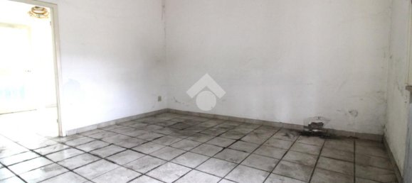 3 Schlafzimmer Haus in Cesena, Italy, Nr. 310072 8