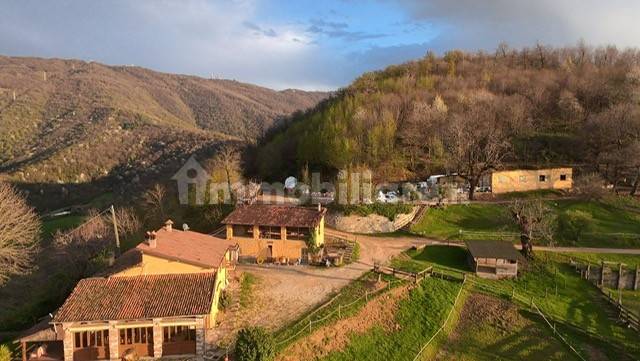 4 غرف نوم منزل في Nave, Italy رقم 350915