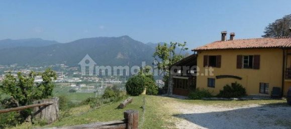 4 غرف نوم منزل في Nave, Italy رقم 350915 9