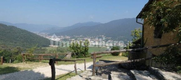 4 غرف نوم منزل في Nave, Italy رقم 350915 8