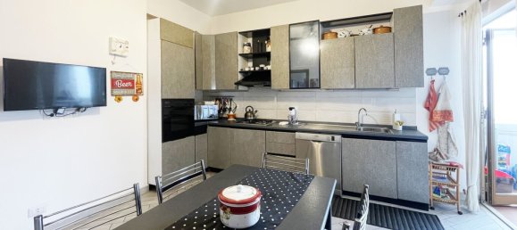 4 rooms Apartment in Reggio Calabria, Italy No. 27861 15