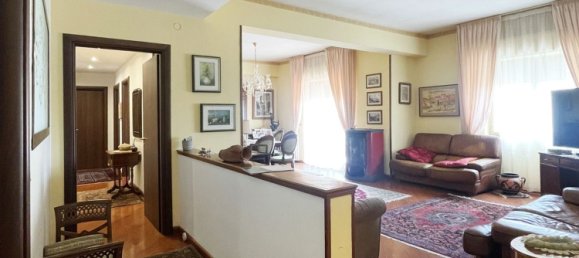 4 rooms Apartment in Reggio Calabria, Italy No. 27861 26