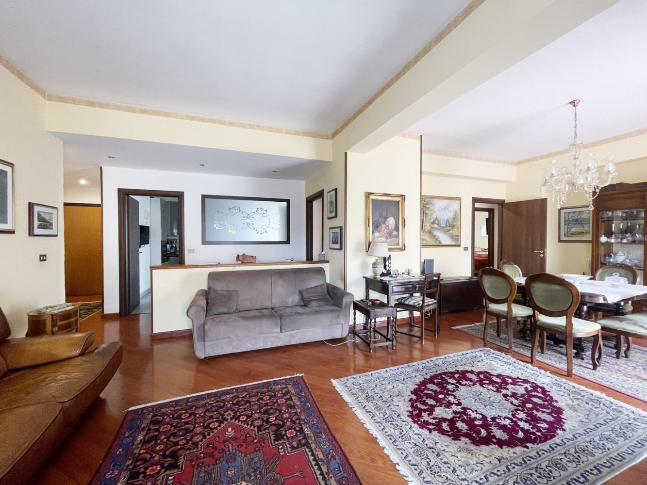 4 rooms Apartment in Reggio Calabria, Italy No. 27861