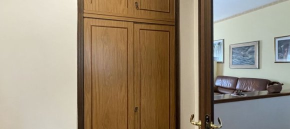 4 rooms Apartment in Reggio Calabria, Italy No. 27861 21