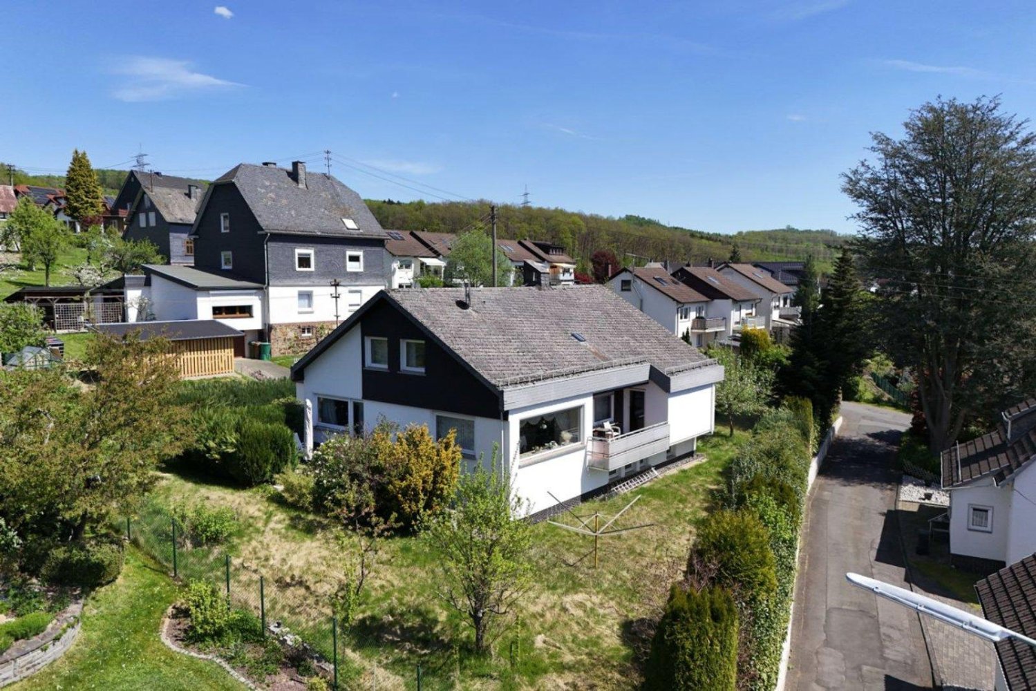 Casa de 5 dormitorios en Siegen-Wittgenstein, Germany No. 302870