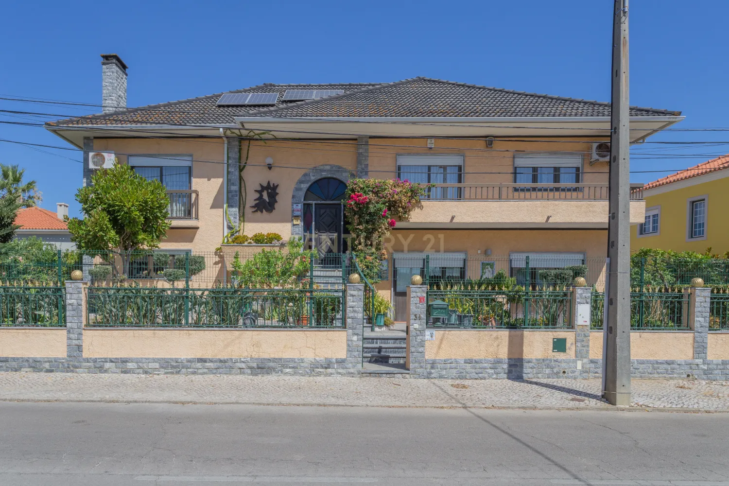 6 bedrooms Villa in Seixal, Portugal No. 322736