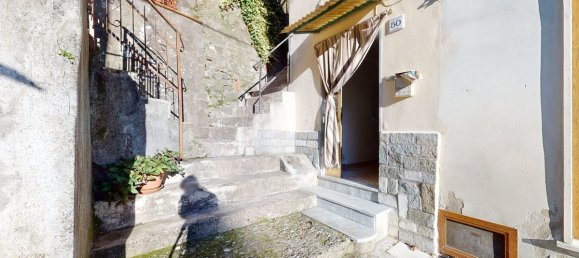 2 bedrooms Apartment in Gallicano, Italy No. 235279 15