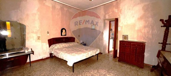 3 bedrooms House in Catania, Italy No. 320368 7