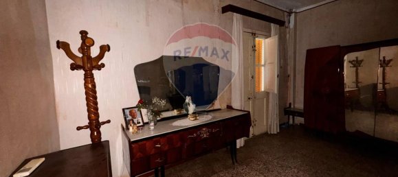 3 bedrooms House in Catania, Italy No. 320368 10