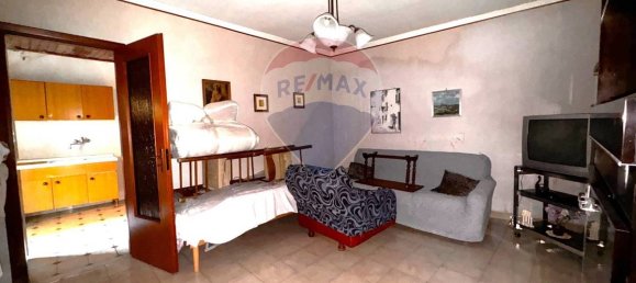 3 bedrooms House in Catania, Italy No. 320368 4