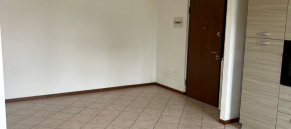 2-salle Appartement à Ozzero, Italy No. 318511 4