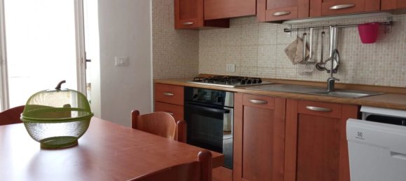 4 rooms Apartment in Piombino, Italy No. 164709 9