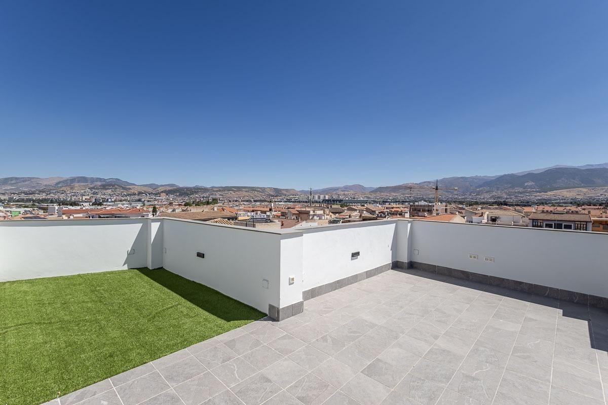 3 Schlafzimmer Penthouse in Armilla, Spain, Nr. 208706