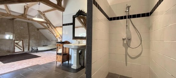 2 bedrooms House in Azay-le-Ferron, France No. 266484 14