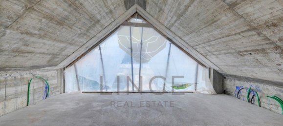 5 bedrooms House in Porto, Portugal No. 127869 7