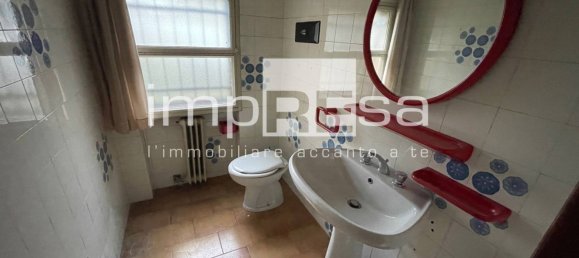 84m² Commercial property in Villorba, Italy No. 132779 11
