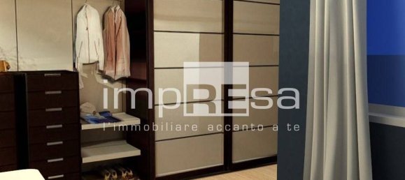 84m² Commercial property in Villorba, Italy No. 132779 3