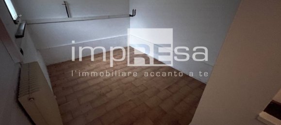 84m² Commercial property in Villorba, Italy No. 132779 12