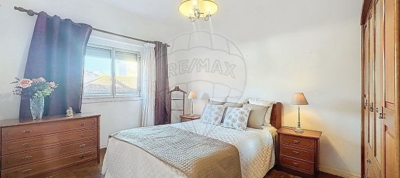 4 bedrooms Villa in Lisbon, Portugal No. 184992 20