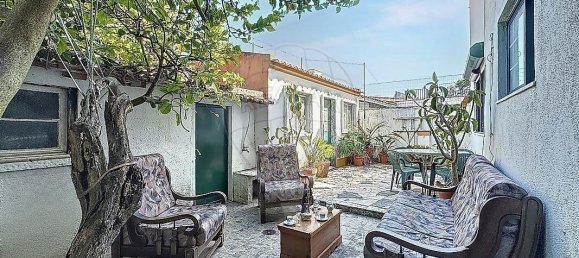4 bedrooms Villa in Lisbon, Portugal No. 184992 35