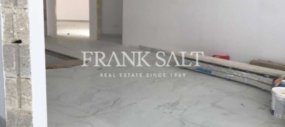 3 bedrooms Maisonette in Saint Paul's Bay, Malta No. 2438 2