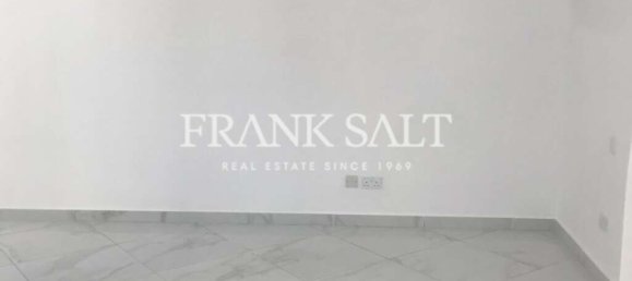 3 bedrooms Maisonette in Saint Paul's Bay, Malta No. 2438 4