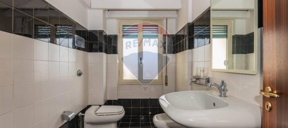 6 rooms Apartment in Ragusa, Italy No. 120423 13