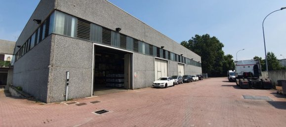 2350m² Building in Veneto, Italy No. 64913 4